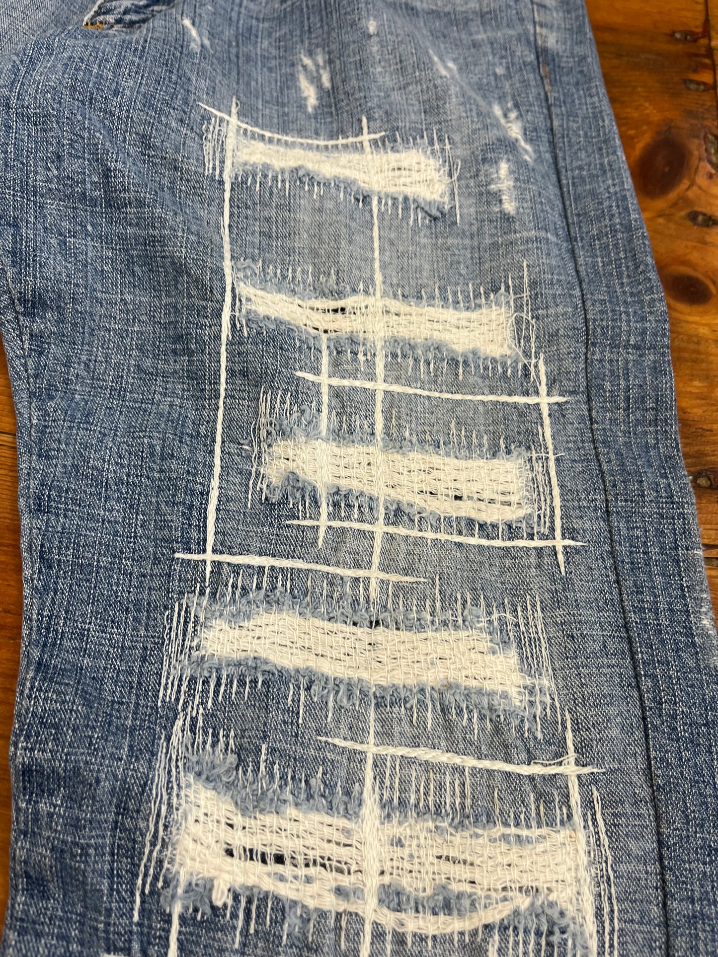 YAZ GATO Japanese 2000s Ripped / Faded Denim Bootcut Jeans