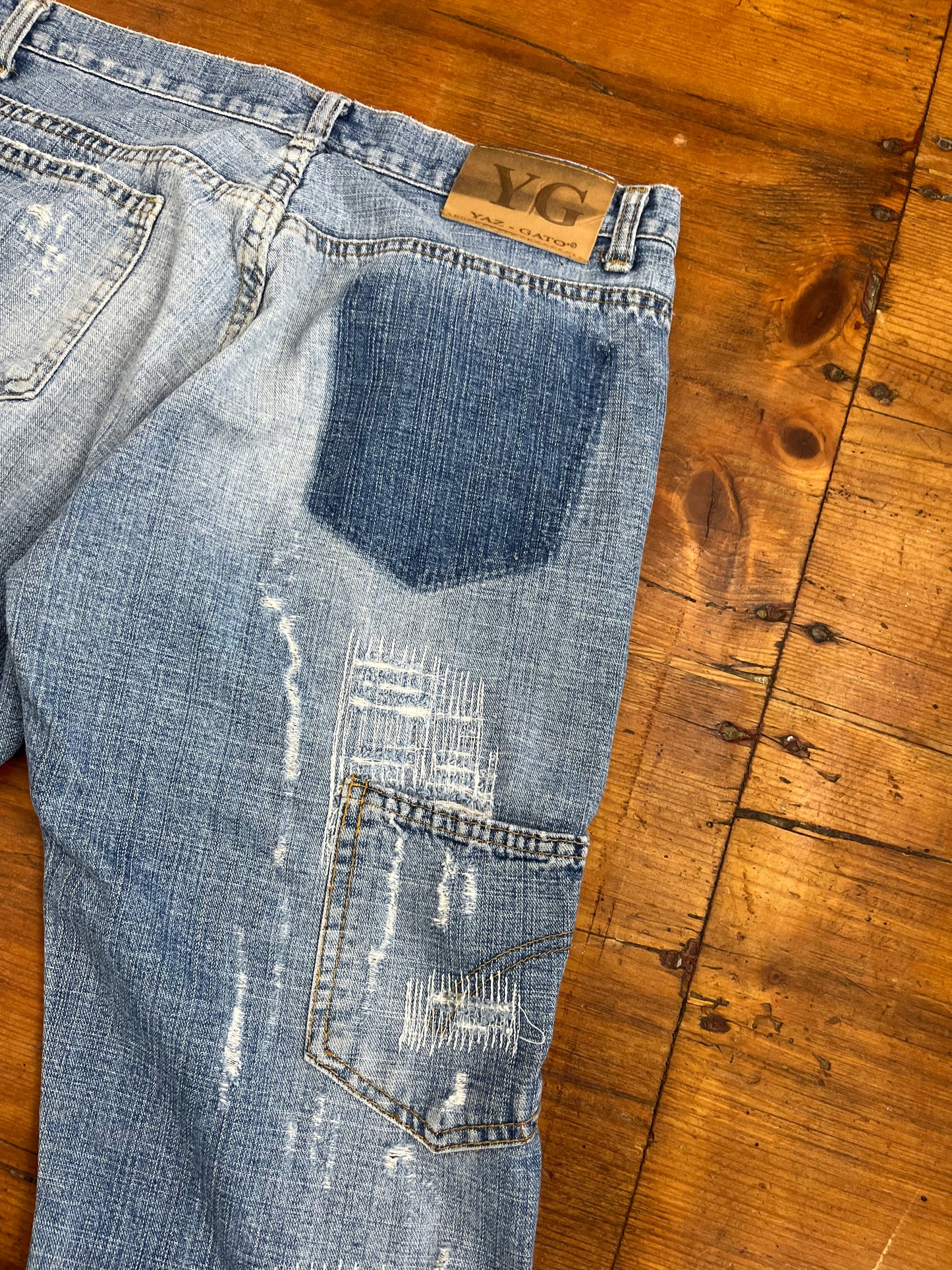 YAZ GATO Japanese 2000s Ripped / Faded Denim Bootcut Jeans