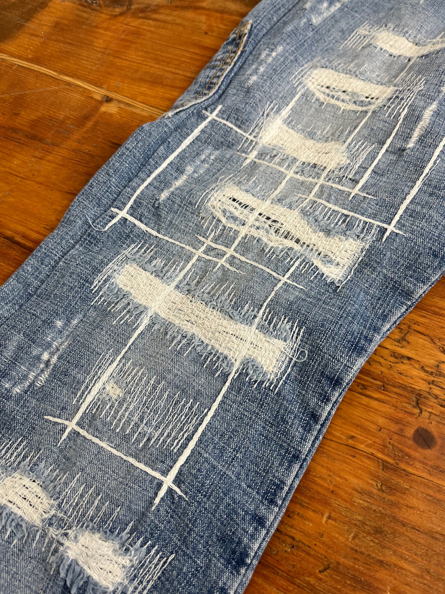 YAZ GATO Japanese 2000s Ripped / Faded Denim Bootcut Jeans
