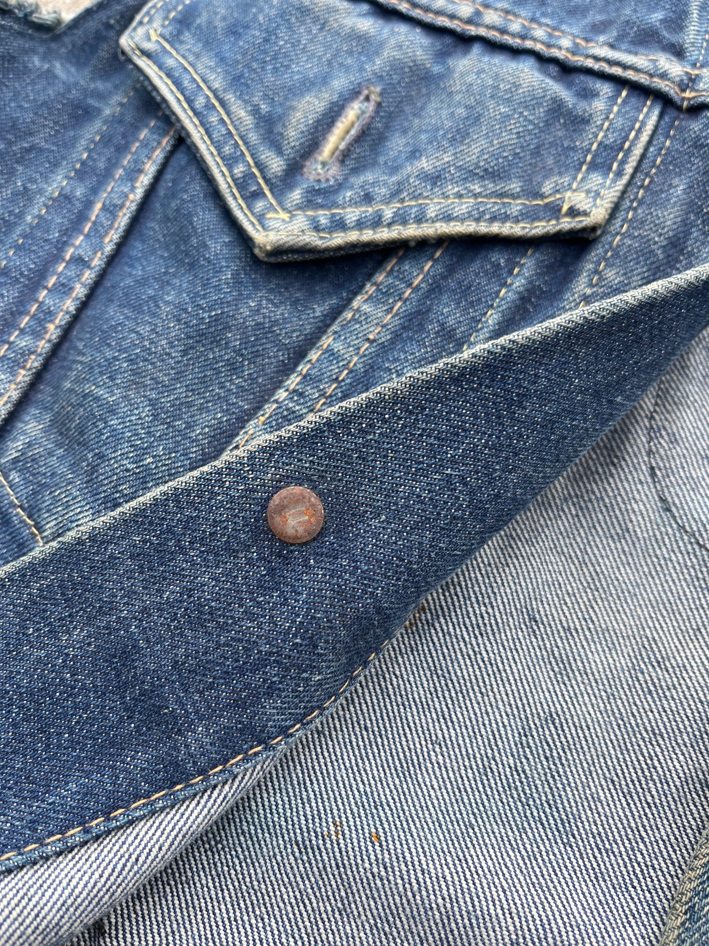 Levis BIG E denim vest