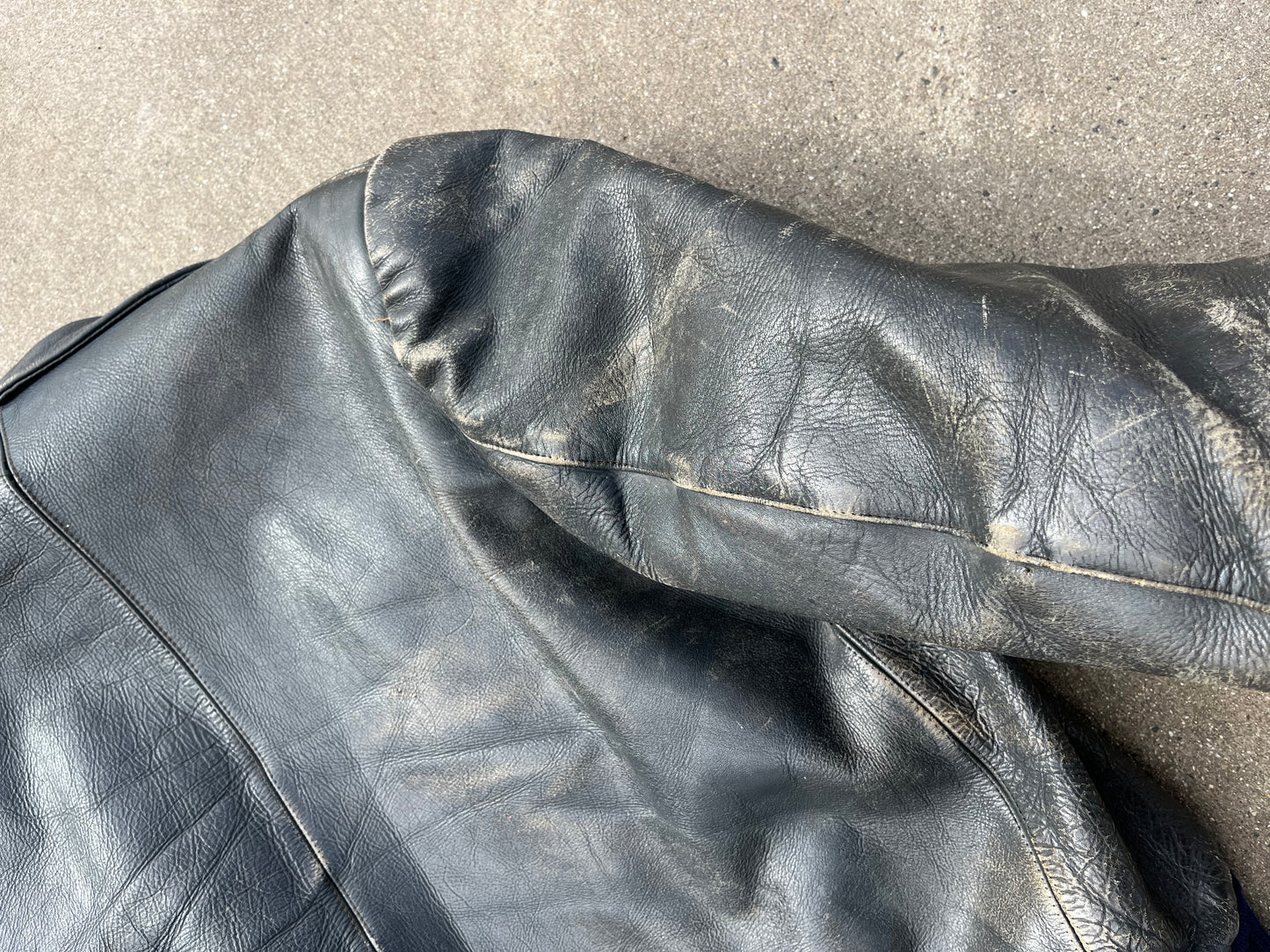 1940´s -50´s black cropped leather jacket