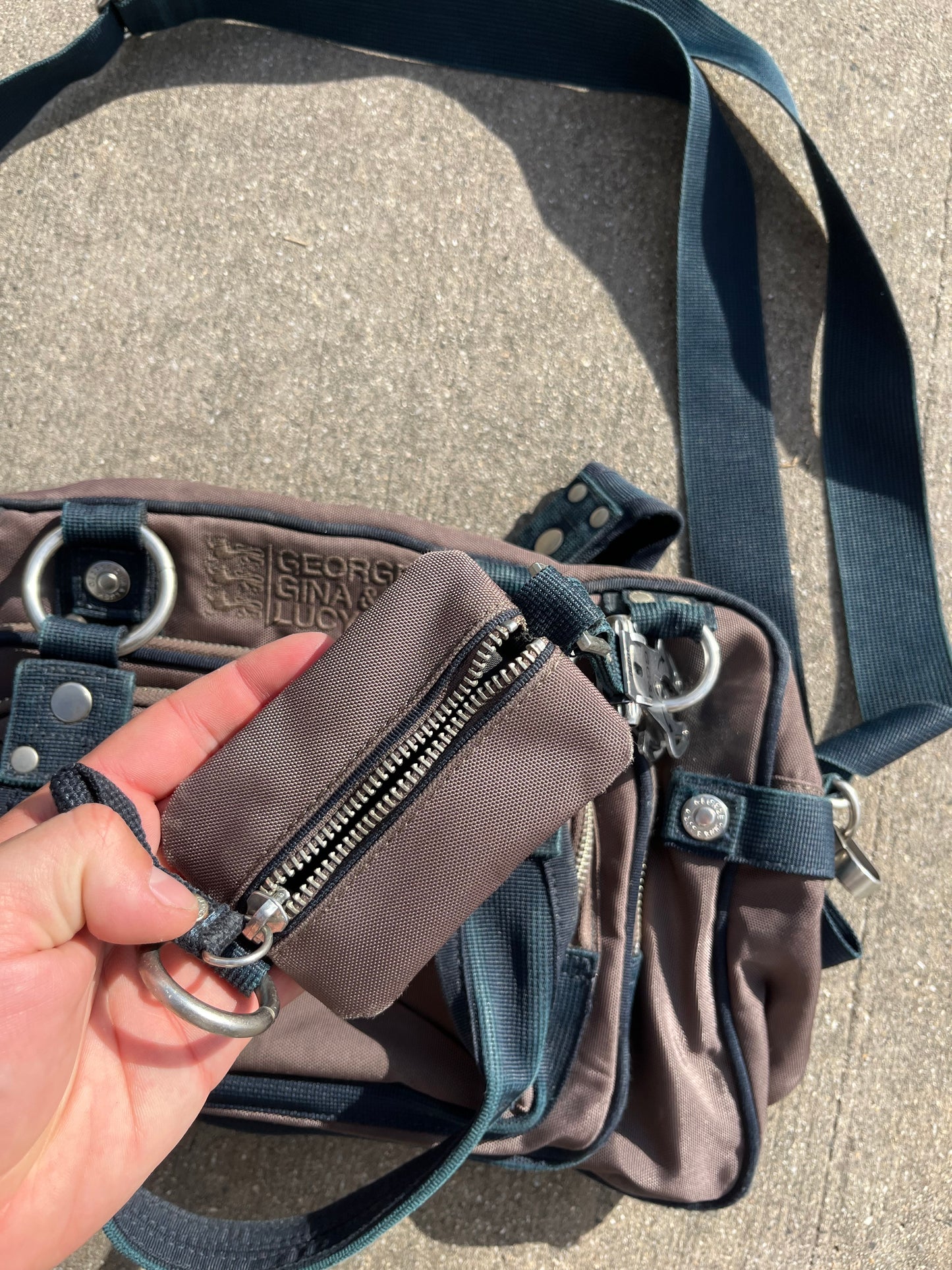 (George Gina & Lucy „Lafestyle“ Bag