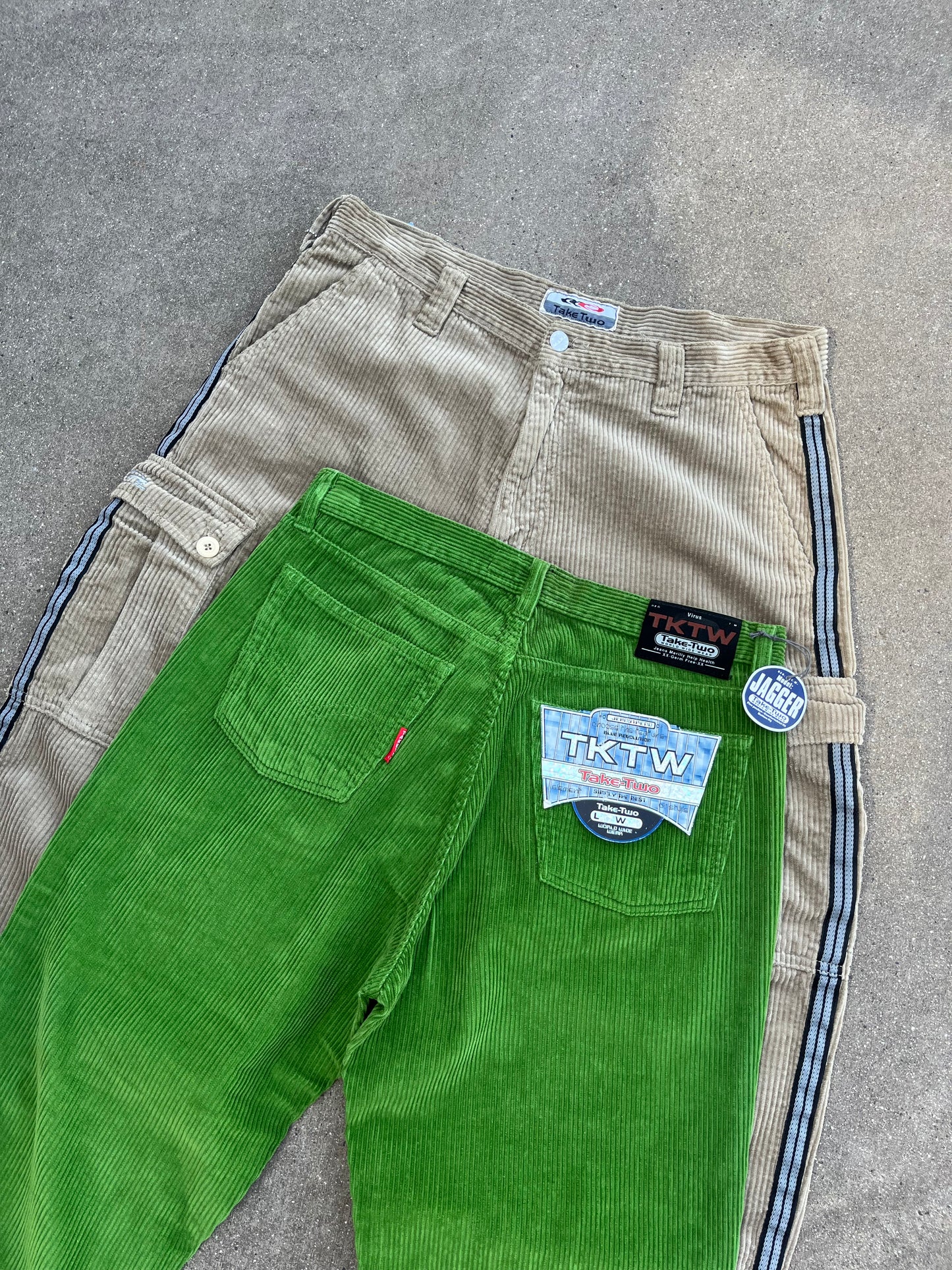 TAKE TWO 90s deadstock Baggy