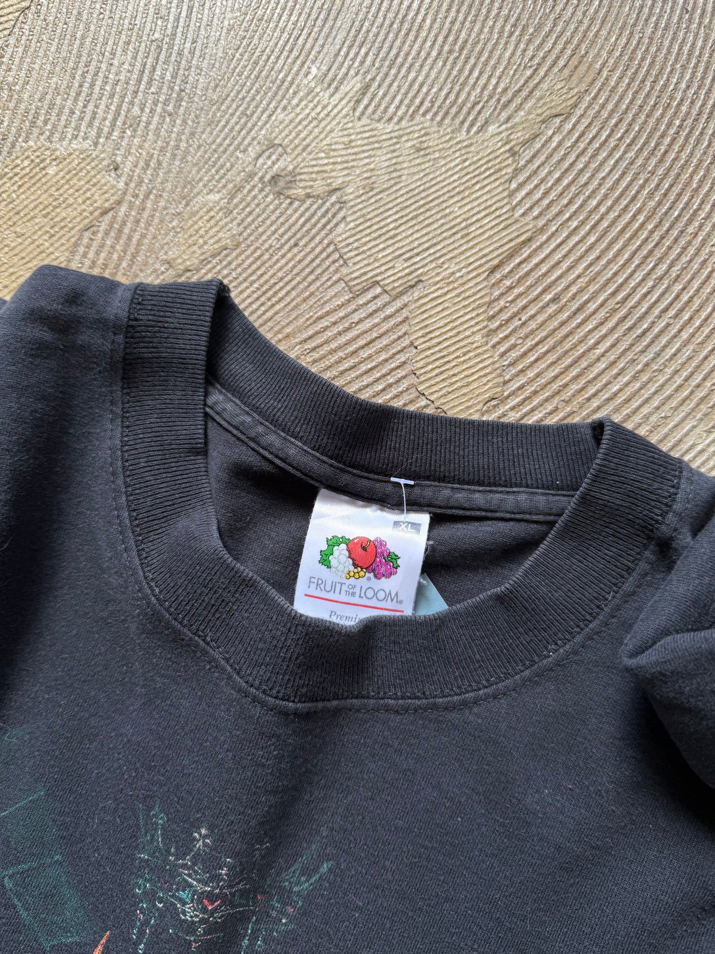 Alchemy Dragon 00´s black shirt