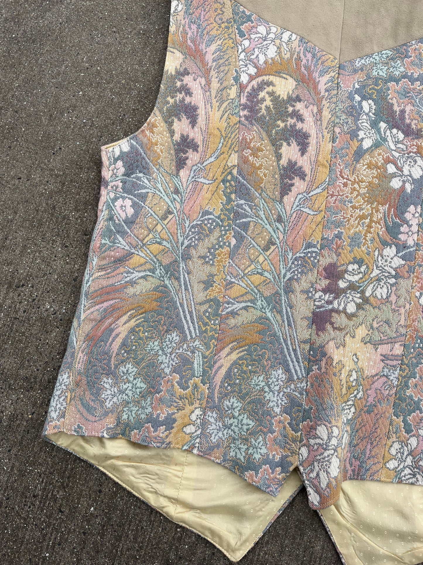 Flower pattern vest