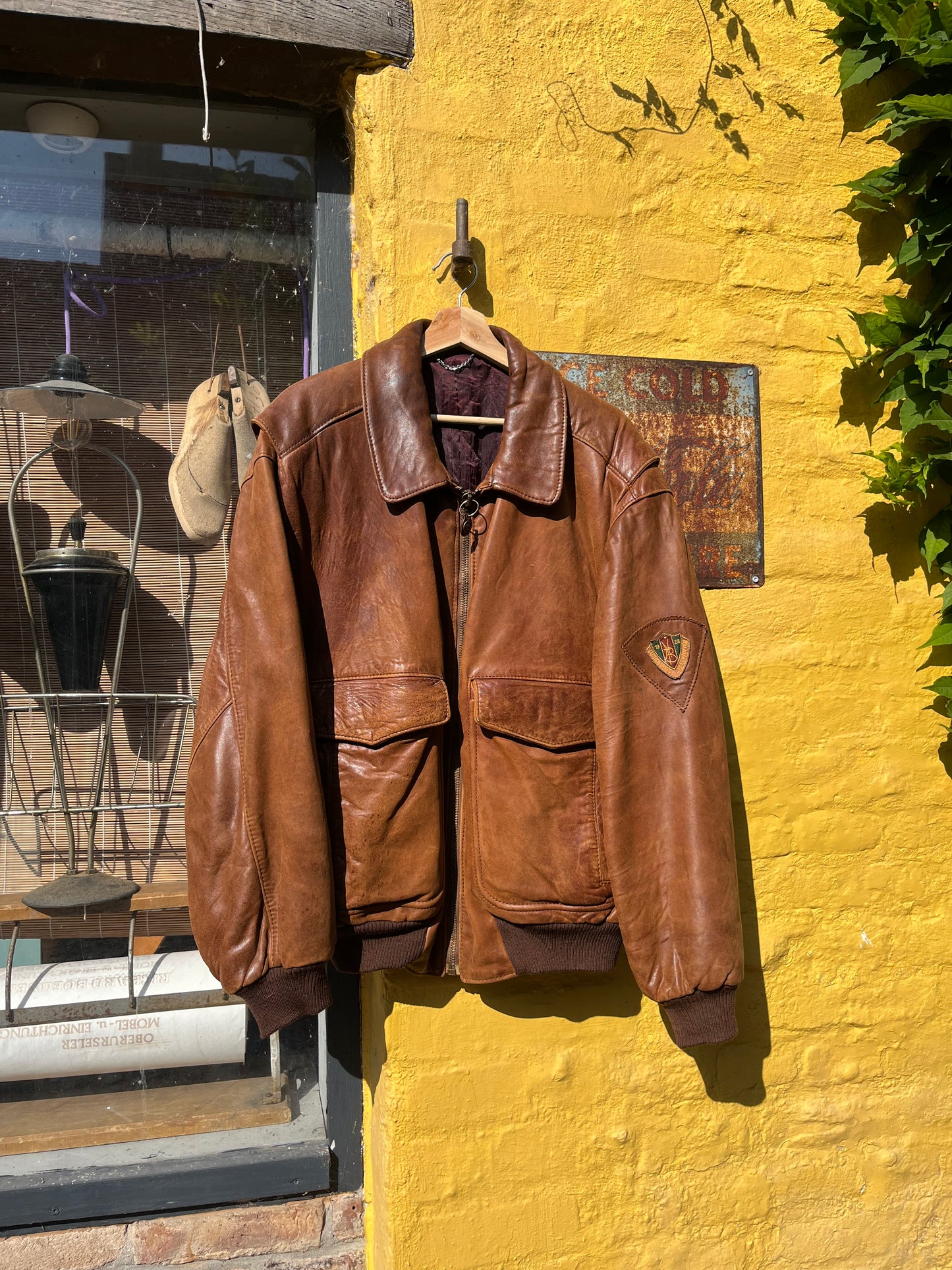 HUGO BOSS cognac brown tone bomber ca. 1980´s