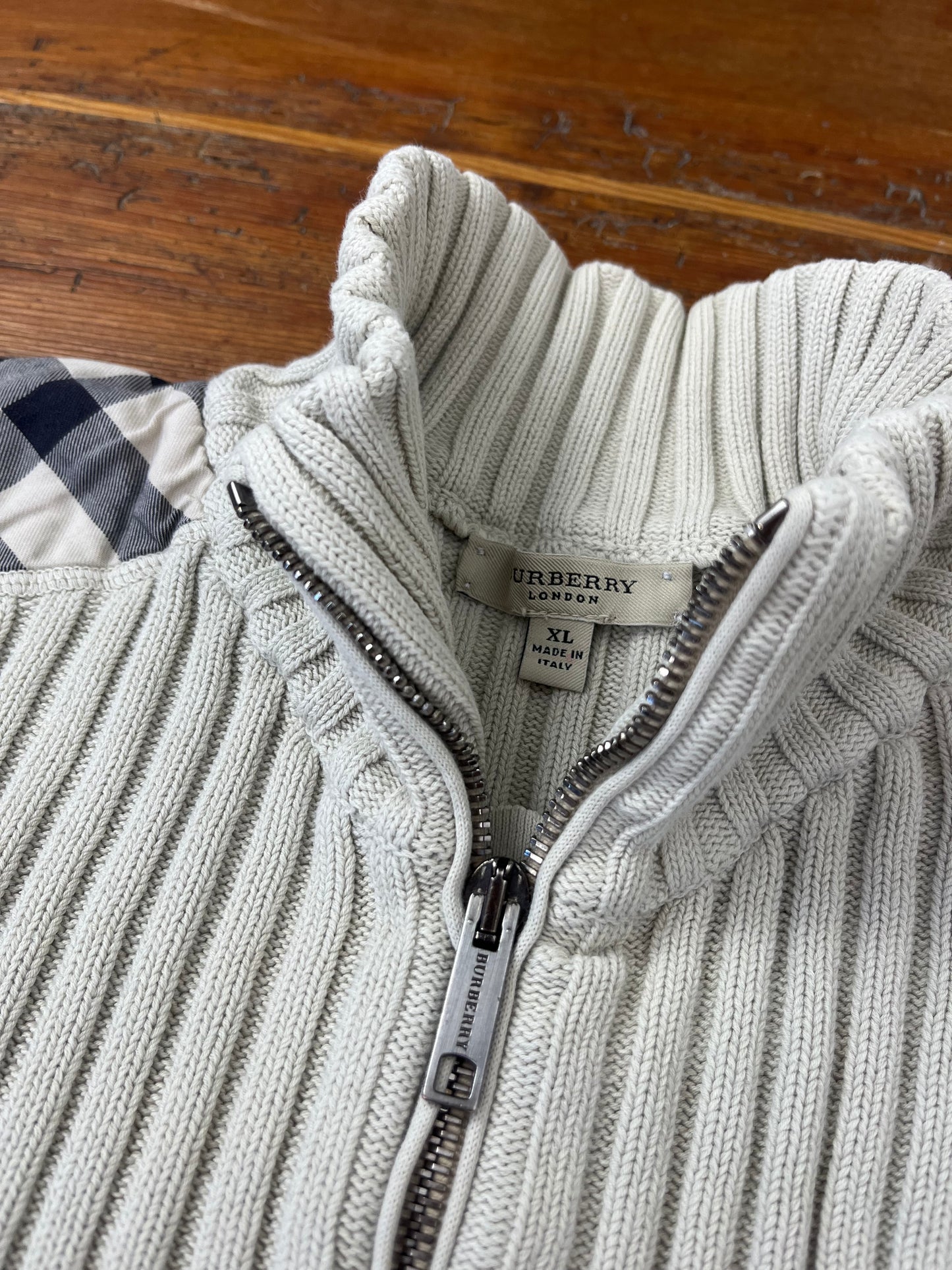 Burberry 2000s KNIT / STRICK ZIPPER