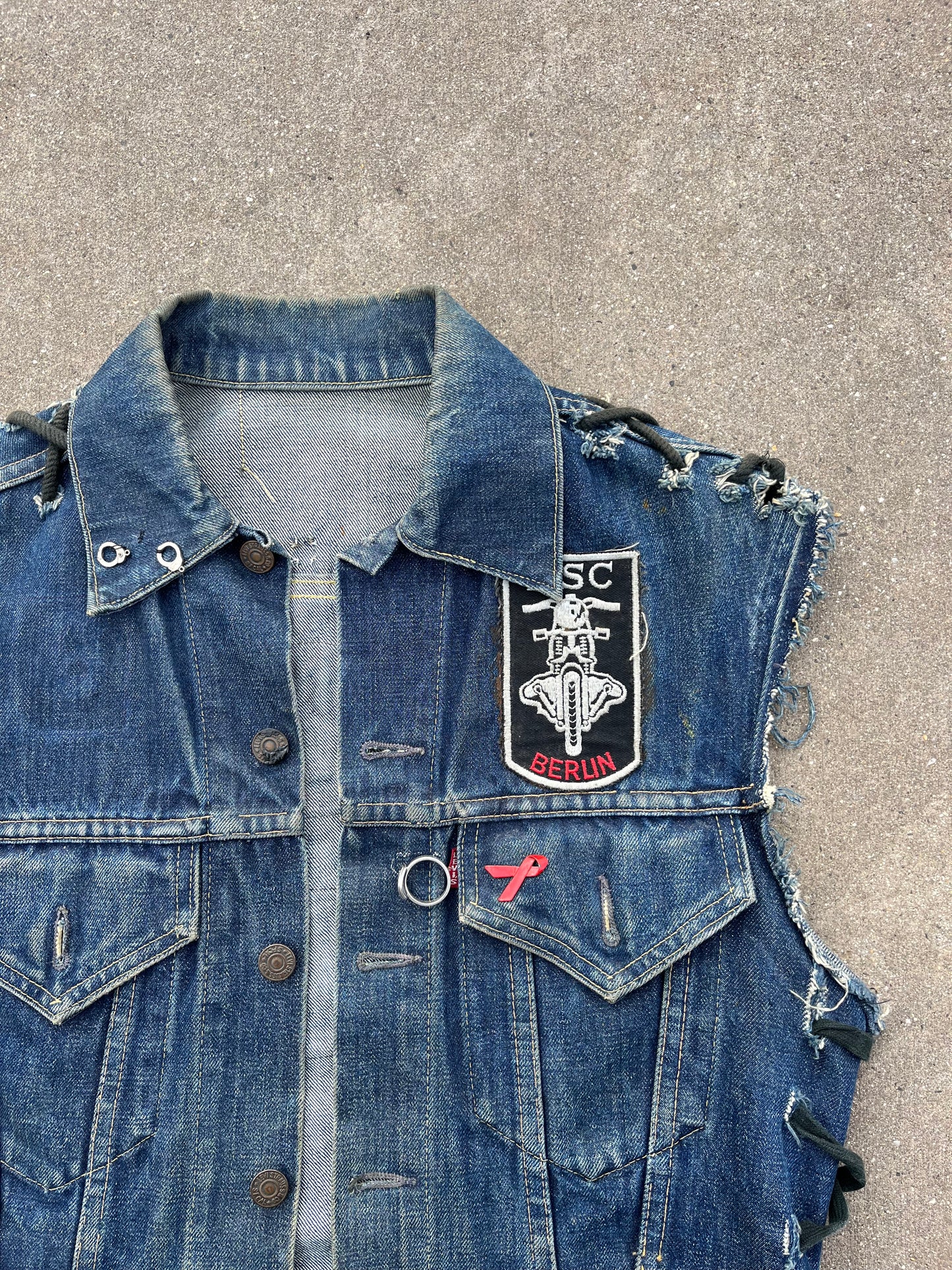 Levis BIG E denim vest