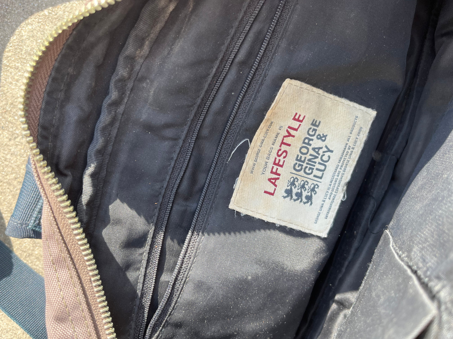 (George Gina & Lucy „Lafestyle“ Bag