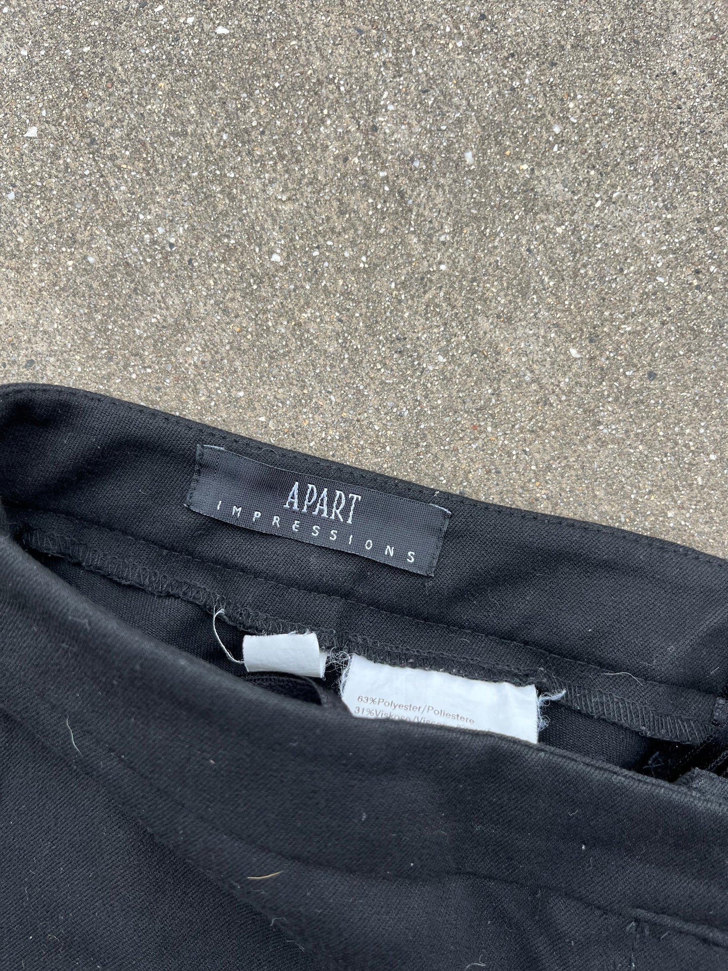 APART Impressions Flare Pants