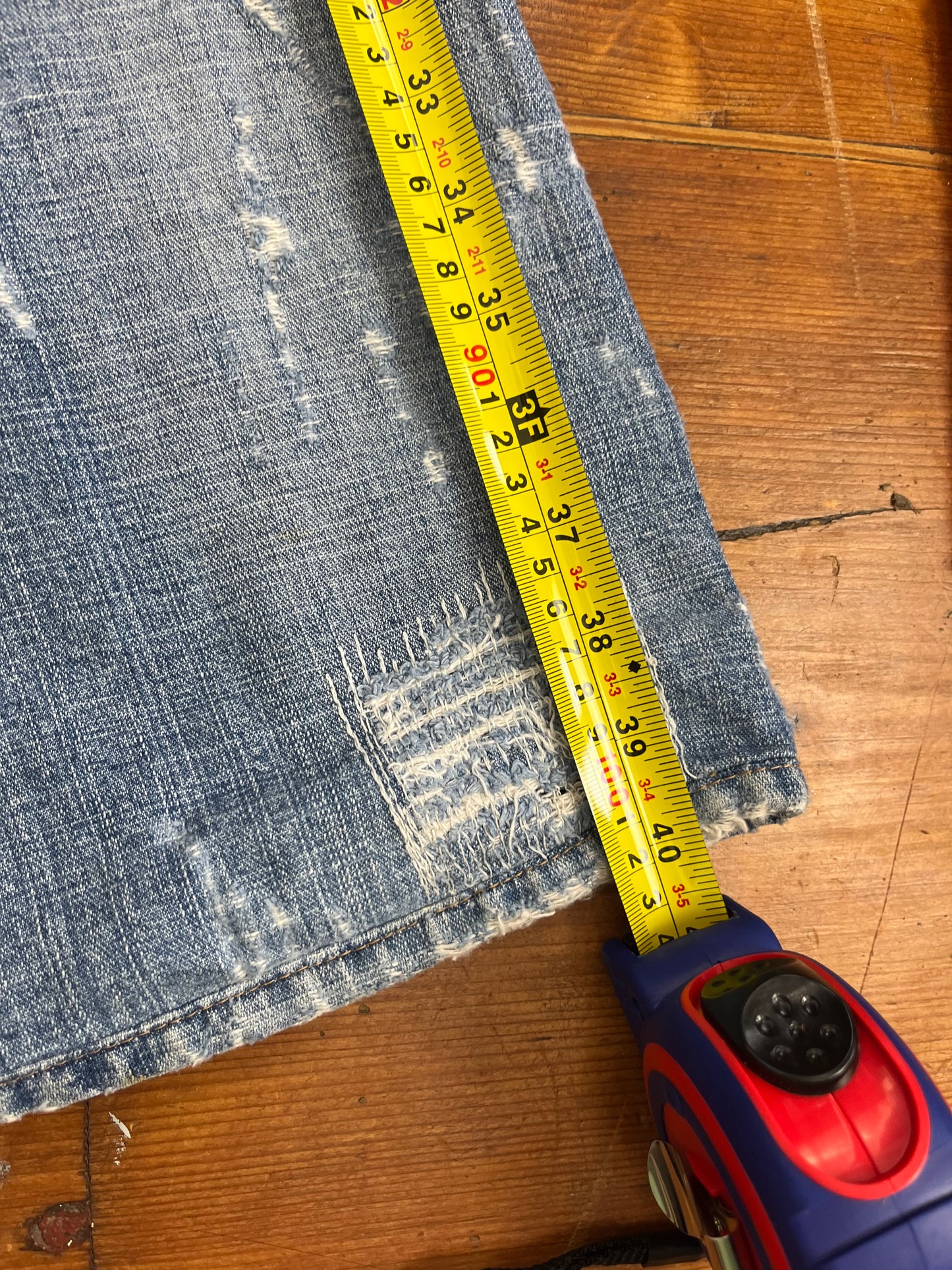 YAZ GATO Japanese 2000s Ripped / Faded Denim Bootcut Jeans