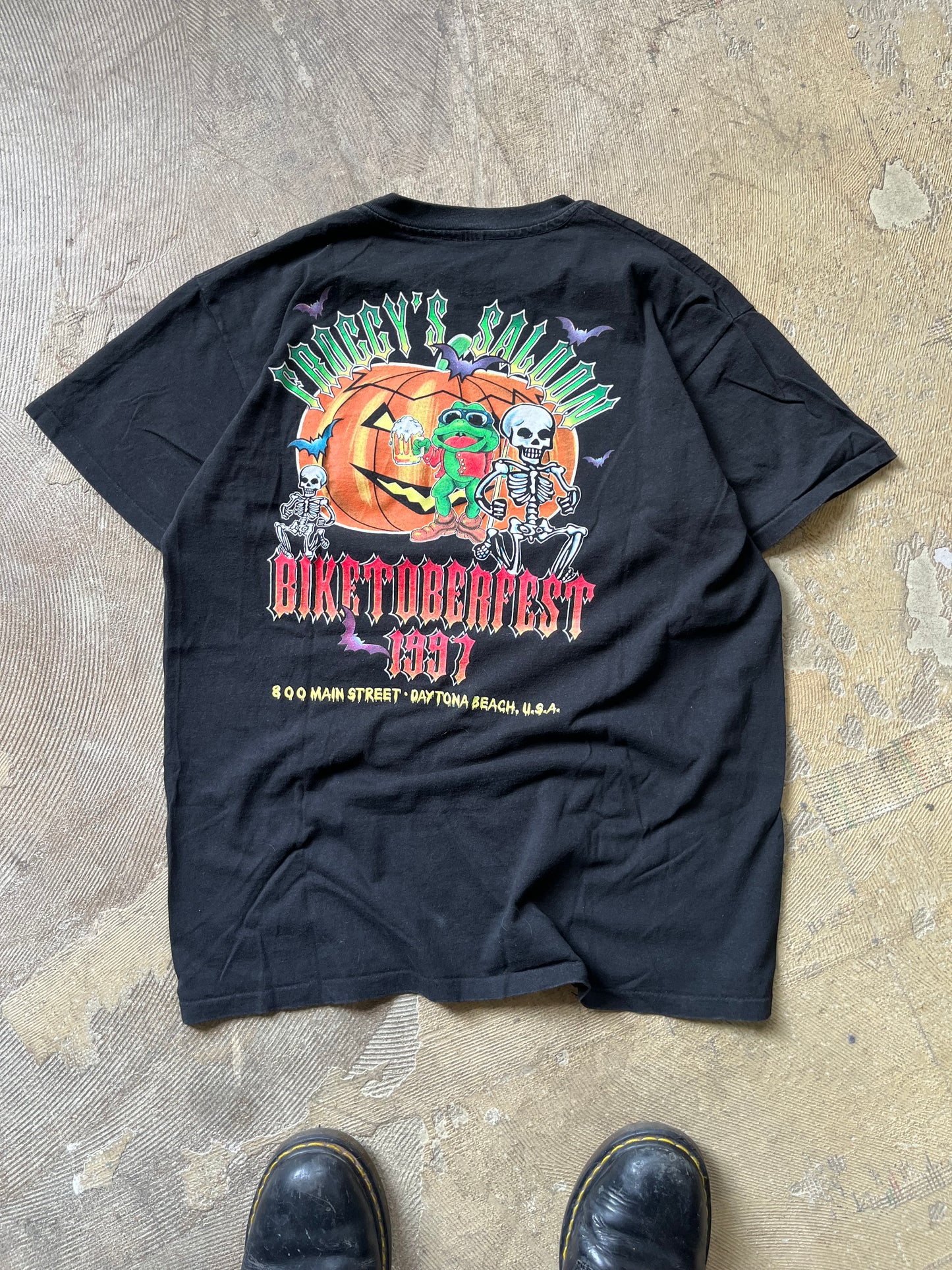 Froggys Saloon 1997 vintage T-Shirt