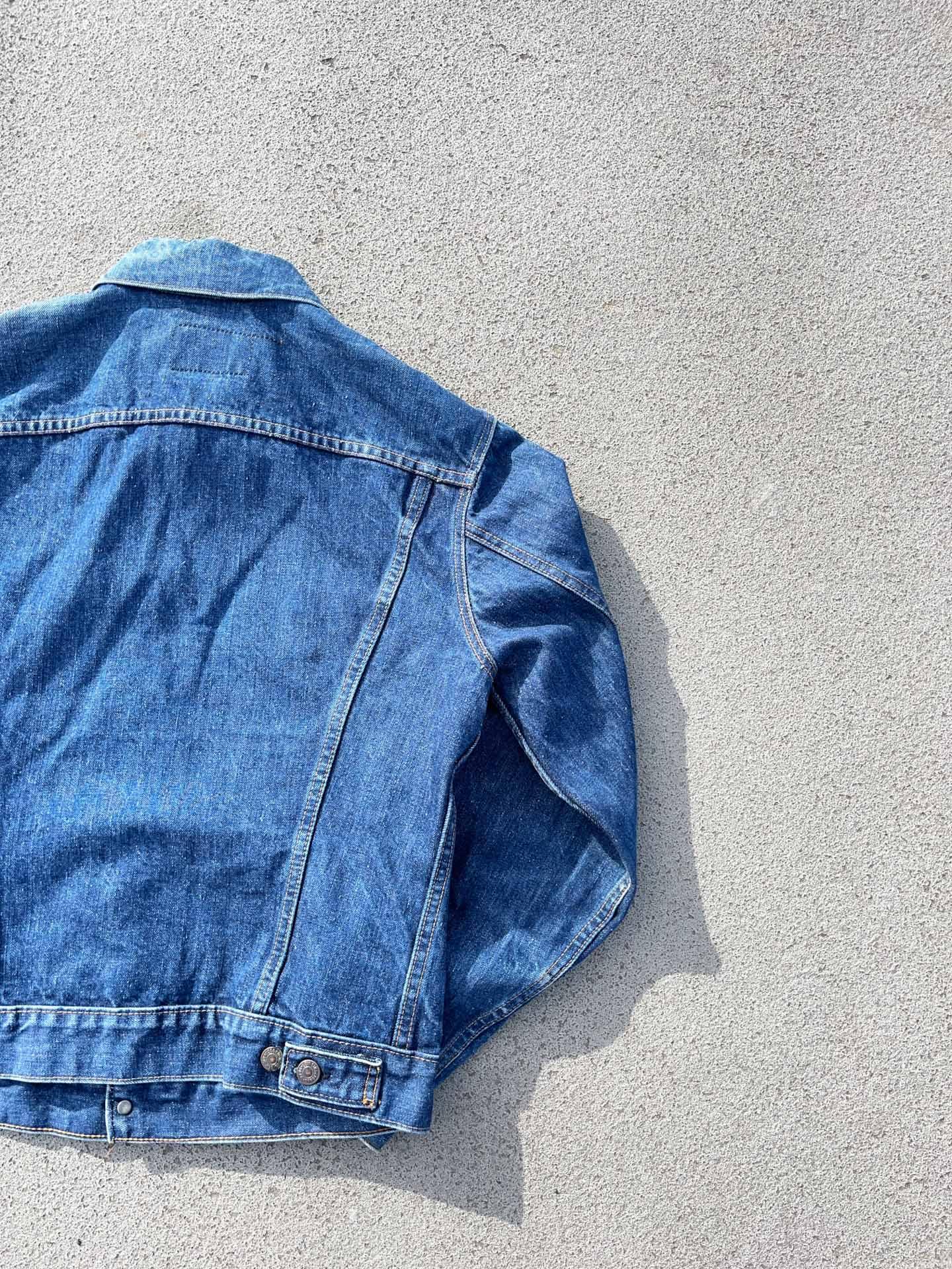 Levi’s (crazy) faded denim jacket (made in U.SA) - secondvintage