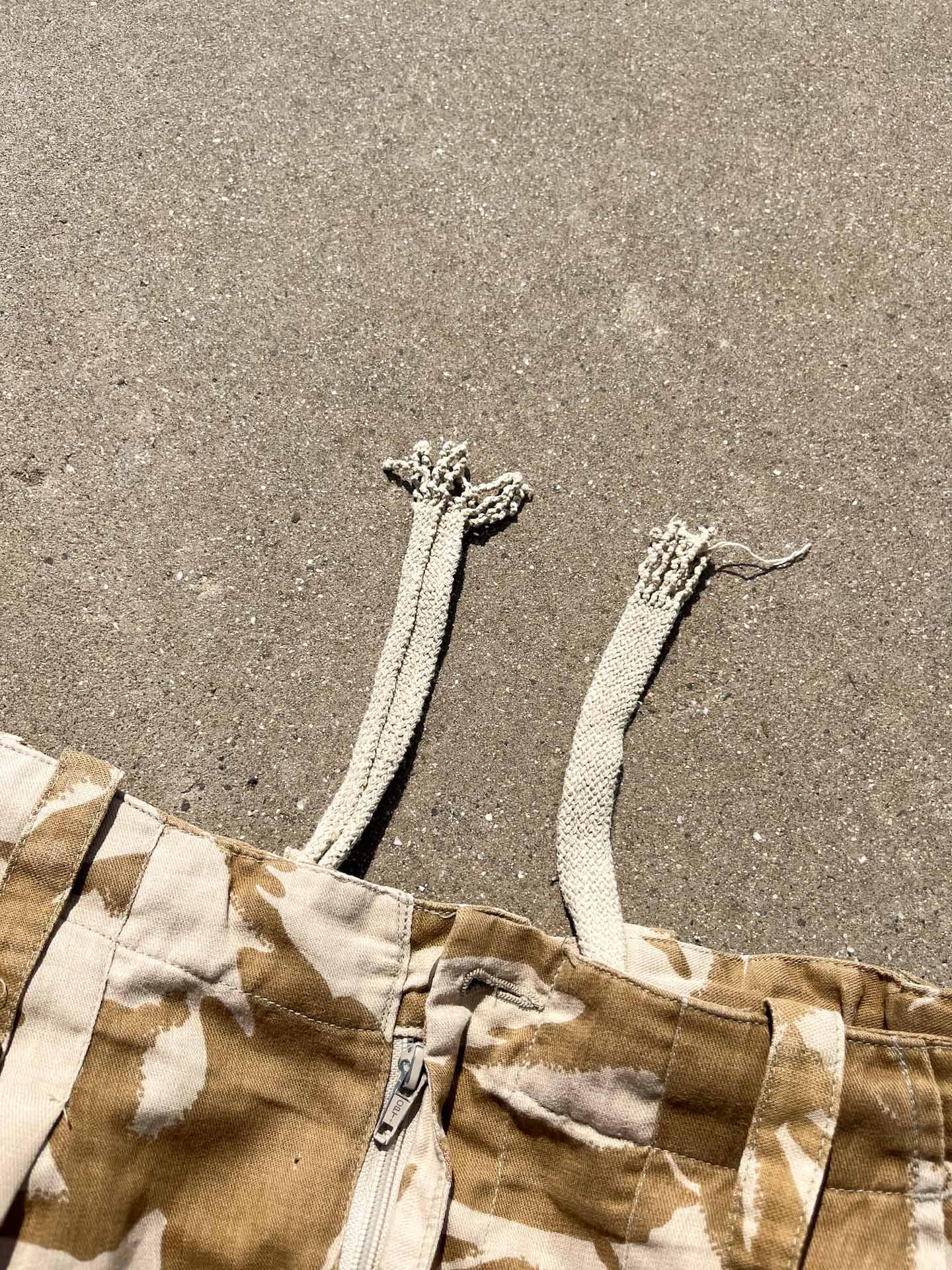 Desert Camouflage cargo pants - secondvintage