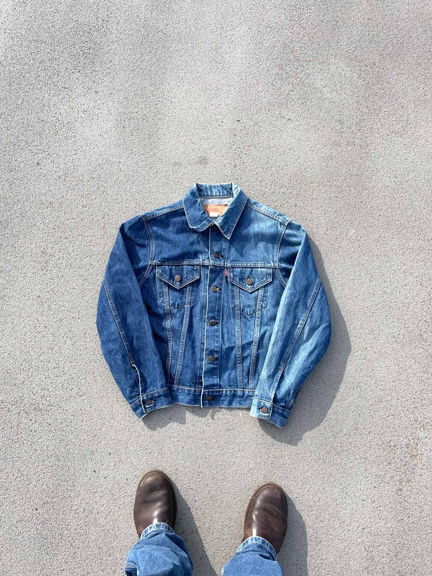 Levi’s (crazy) faded denim jacket (made in U.SA) - secondvintage