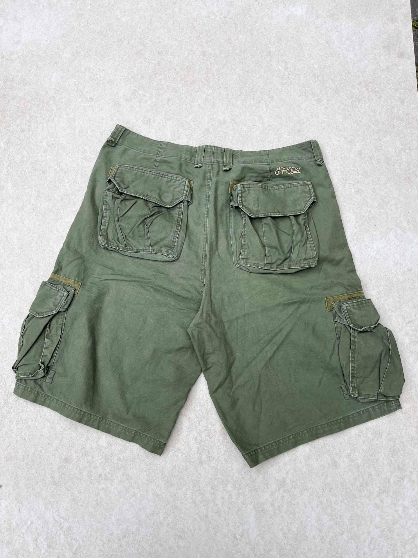 Ecko Unltd. Baggy Shorts - secondvintage