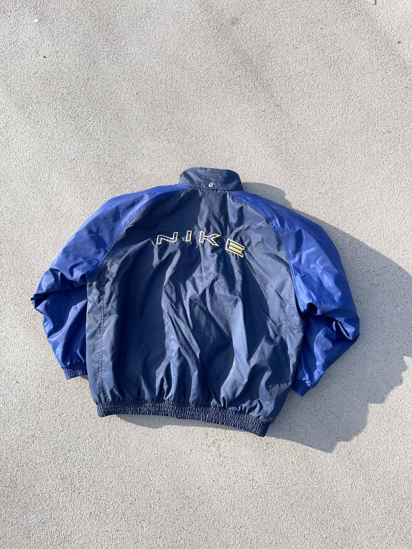NIKE three color jacket - secondvintage