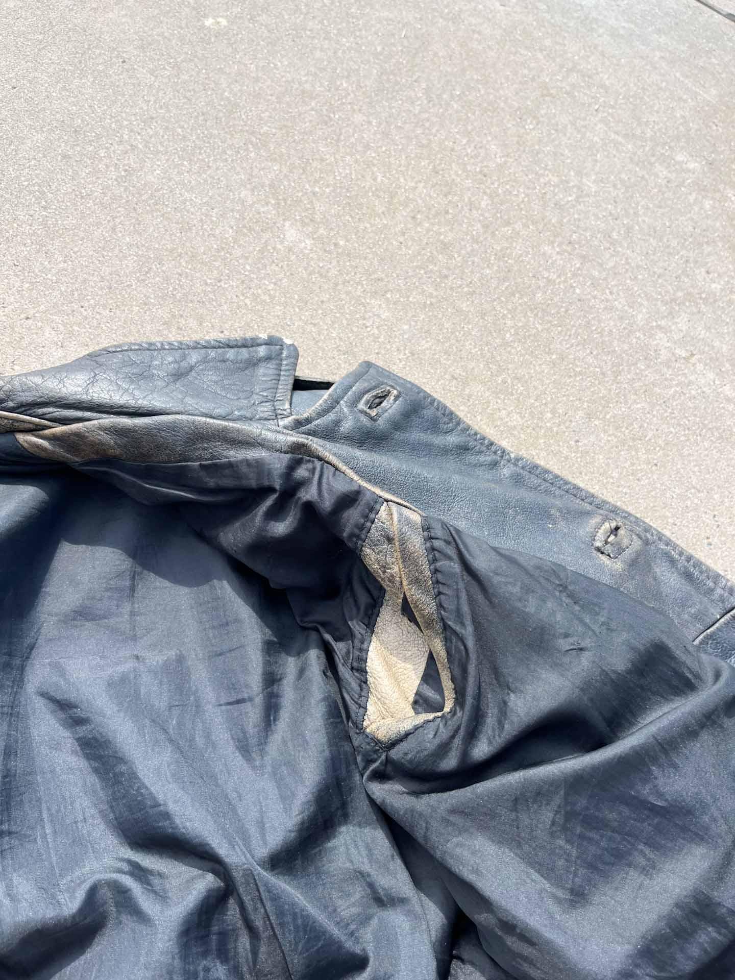 Heavy vintage leather jacket (crazy faded) - secondvintage
