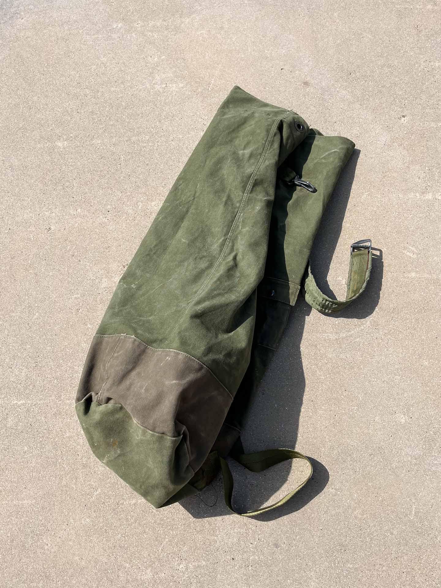 Military sailing bag - secondvintage