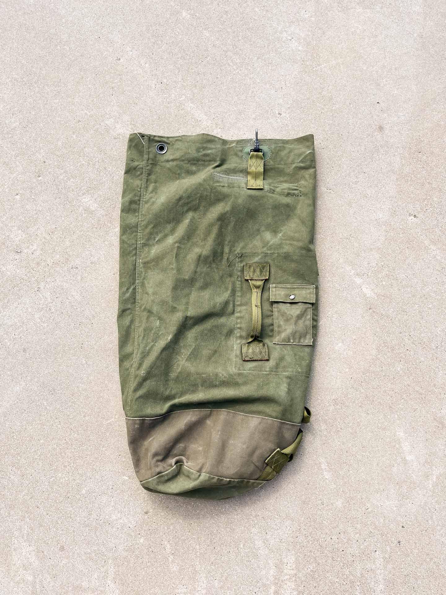 Military sailing bag - secondvintage