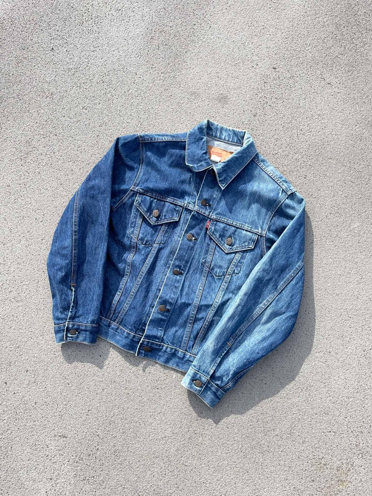 Levi’s (crazy) faded denim jacket (made in U.SA) - secondvintage