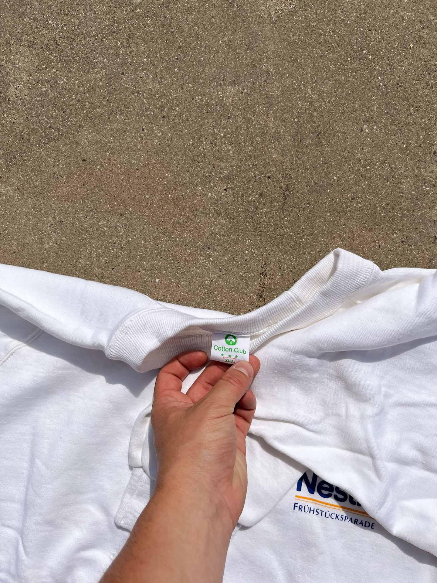 Nestle „Frühstücksparade“ deadstock Sweater - secondvintage