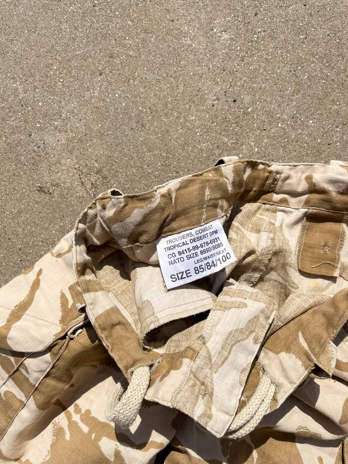 Desert Camouflage cargo pants - secondvintage