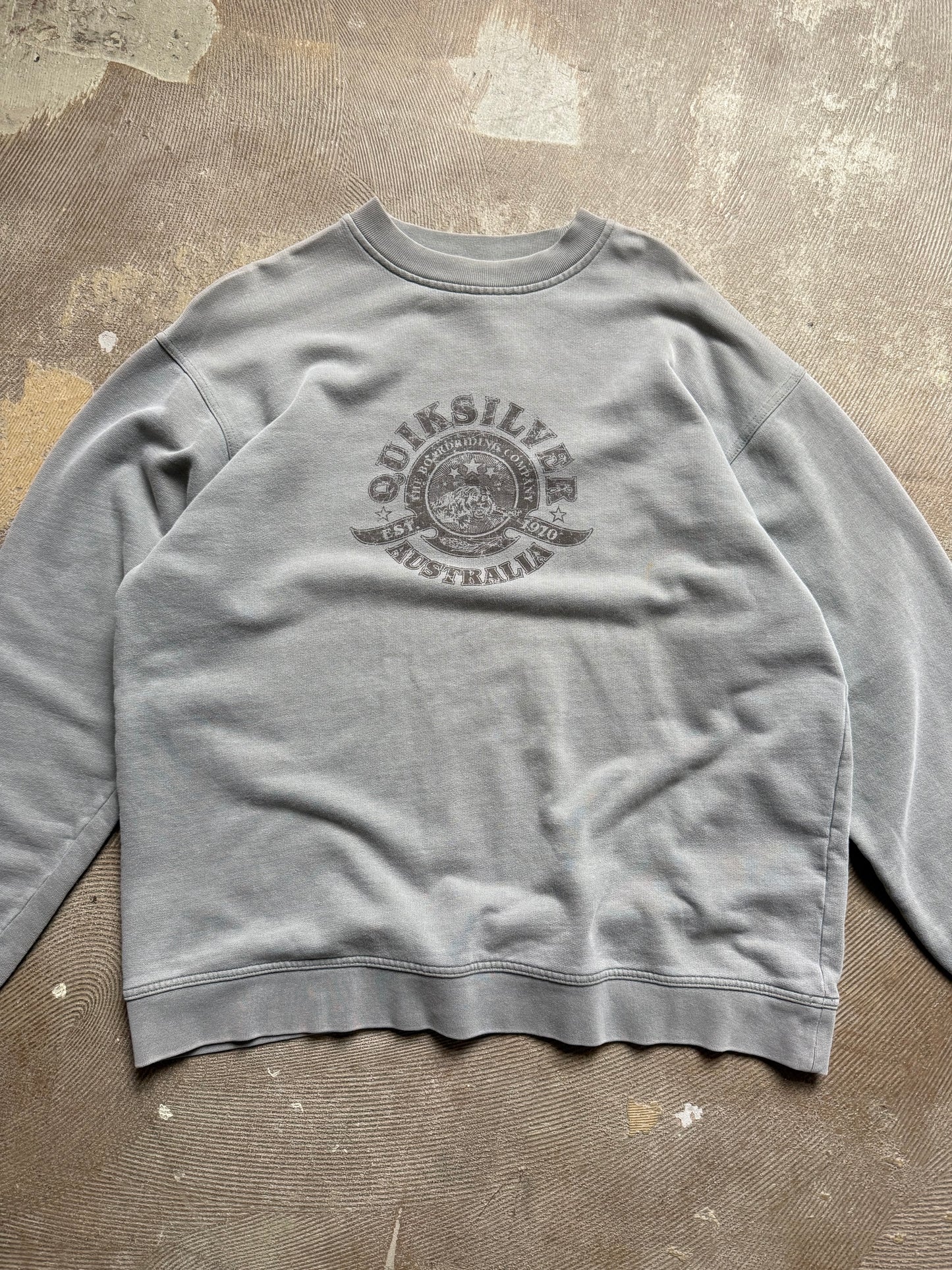 Quicksilver boxy surf wear