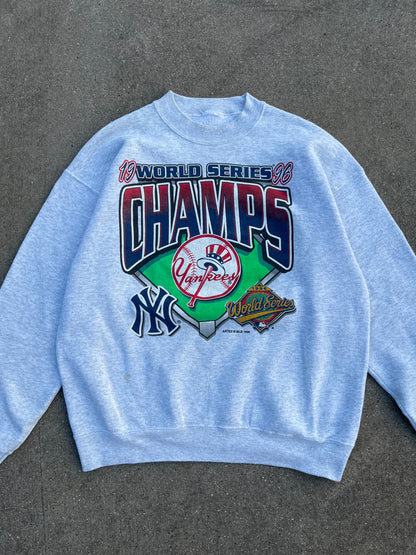 VINTAGE New York Yankees 1996 World Series Champions Sweatshirt