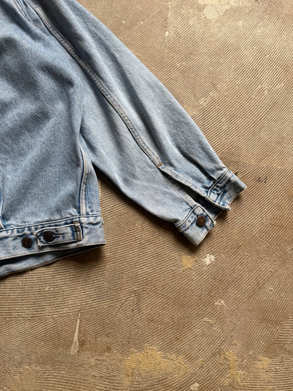 vtg Levis denim jacket
