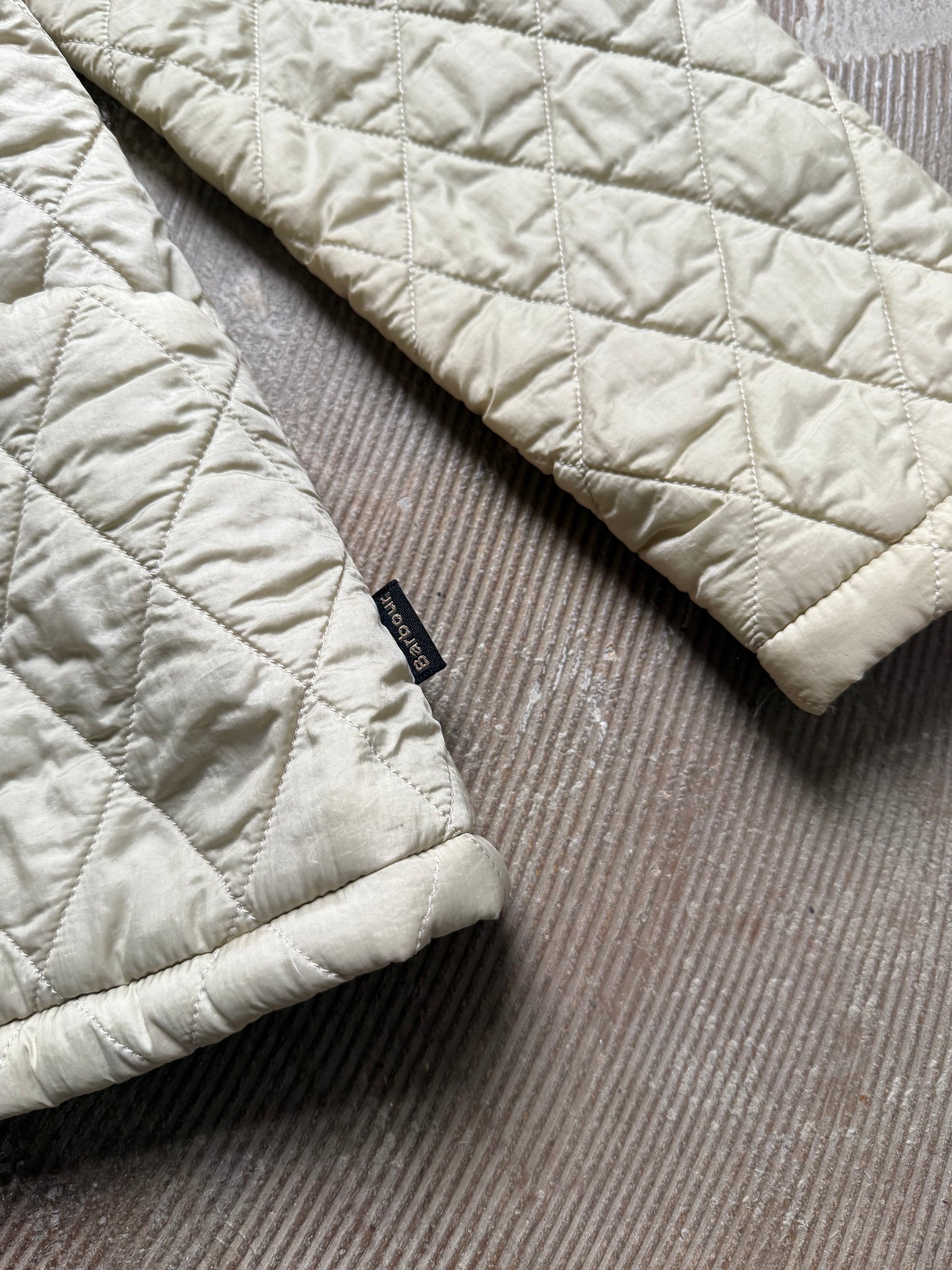 Barbour Steppjacke Beige