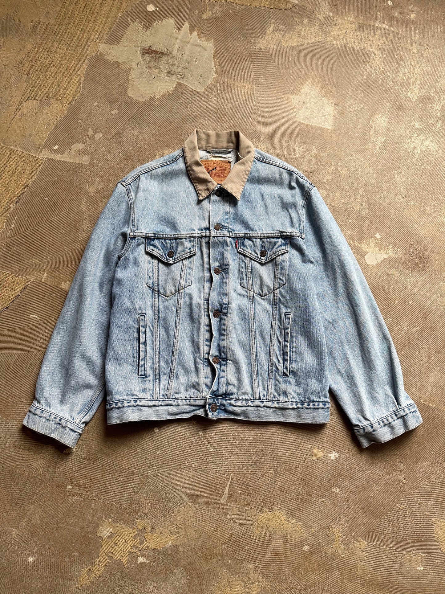 vtg Levis denim jacket
