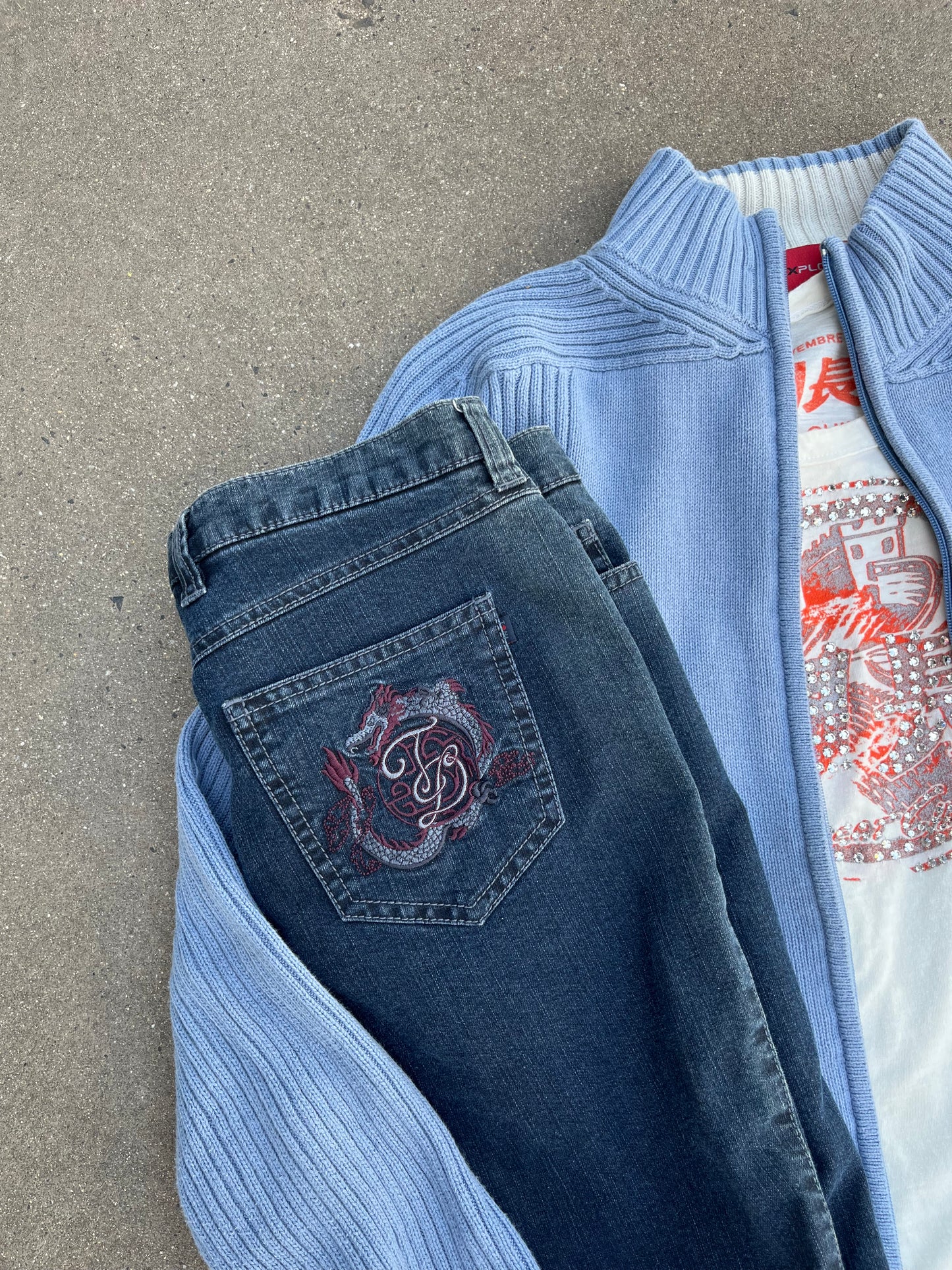 Y2K embroidered denim jeans