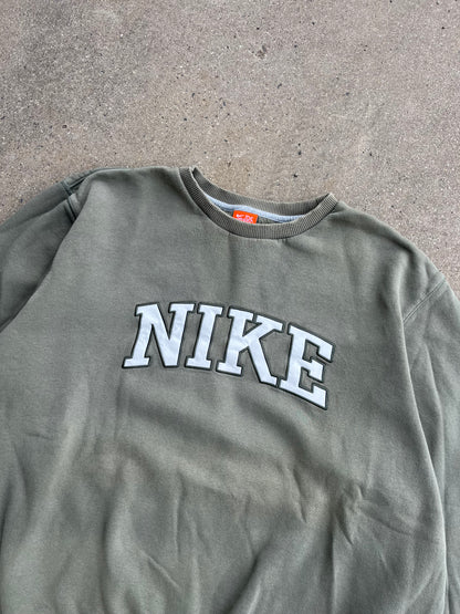 NIKE Spellout Sweater