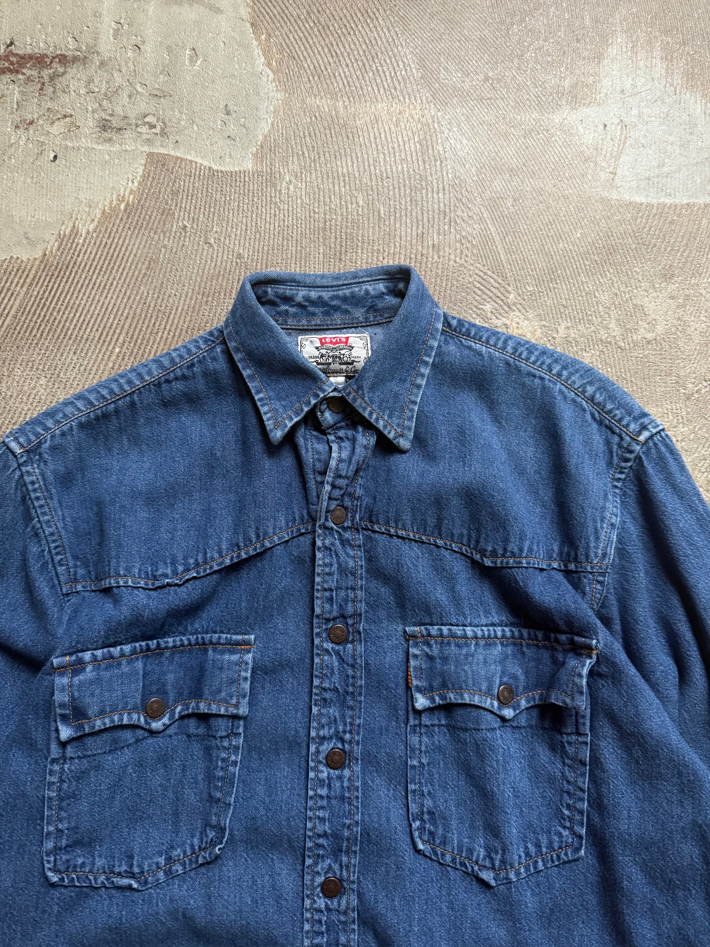 vtg Levis denim shirt