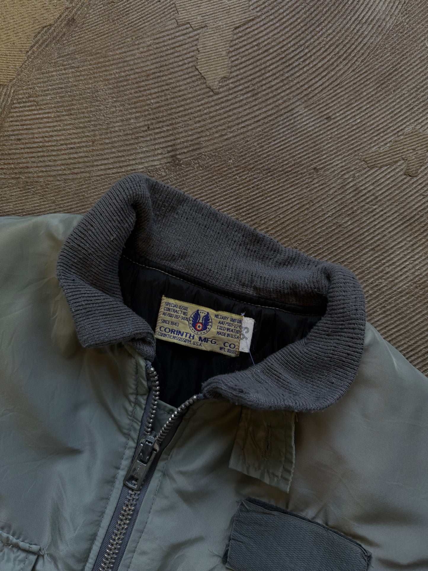 vtg us army cropped rare bomber jacket