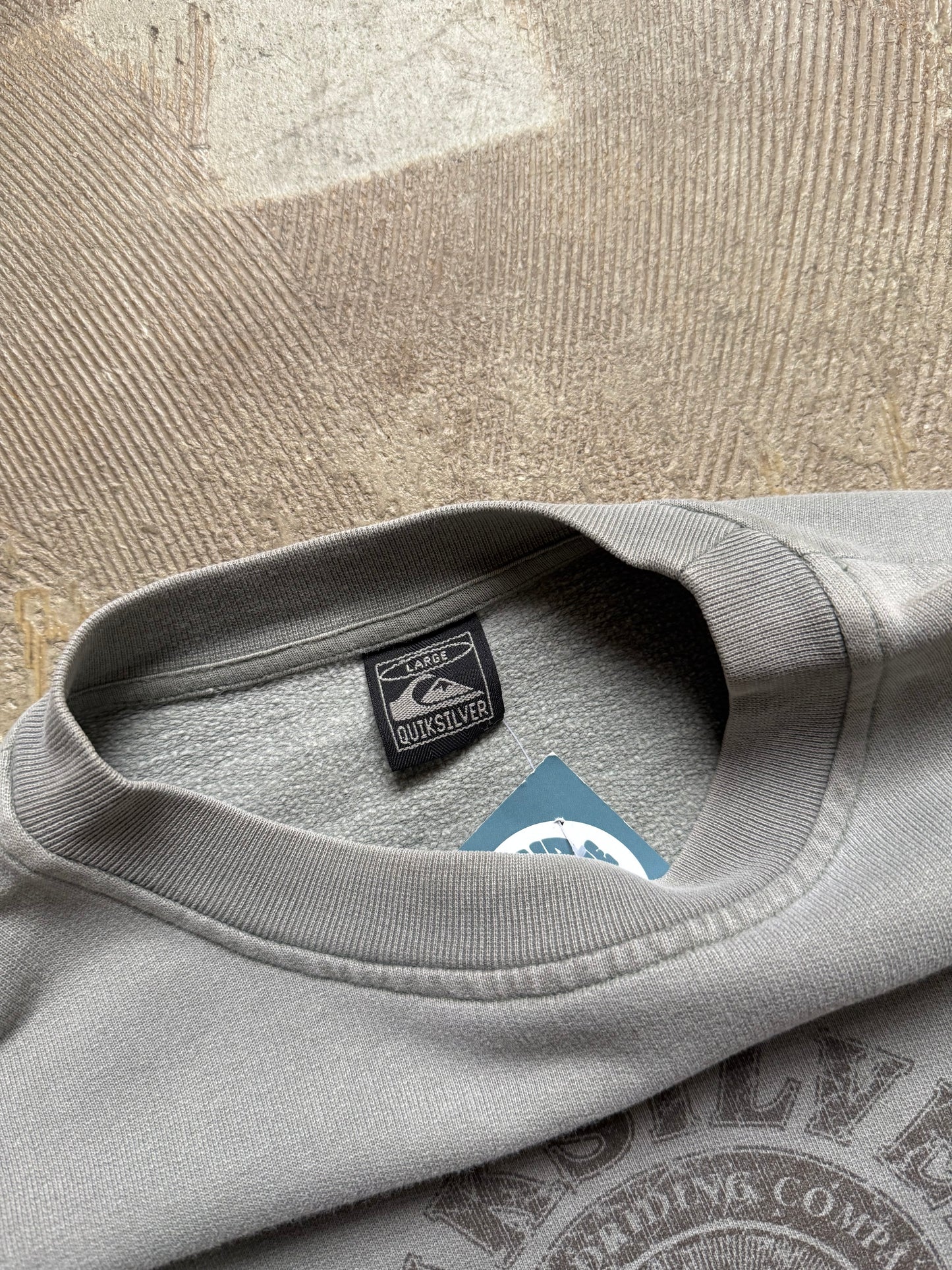 Quicksilver boxy surf wear