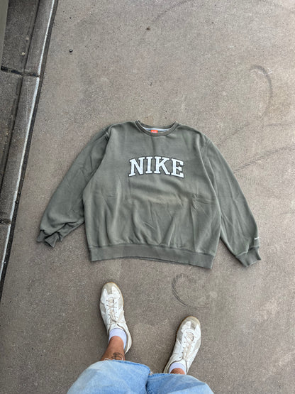 NIKE Spellout Sweater