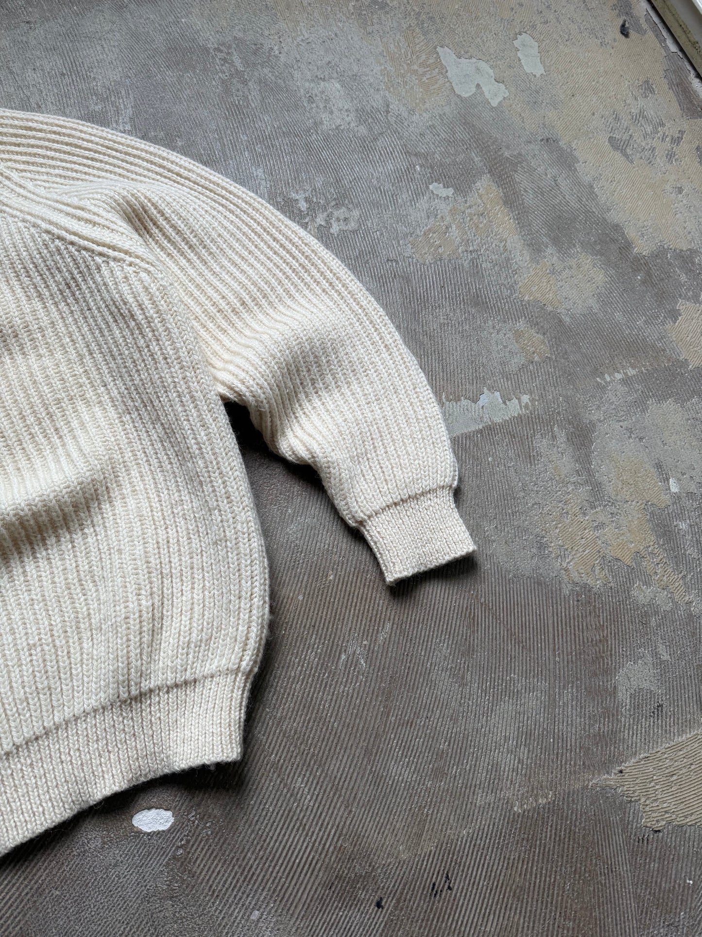 vtg wool pullover made in England