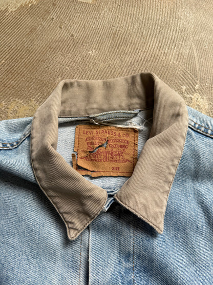 vtg Levis denim jacket