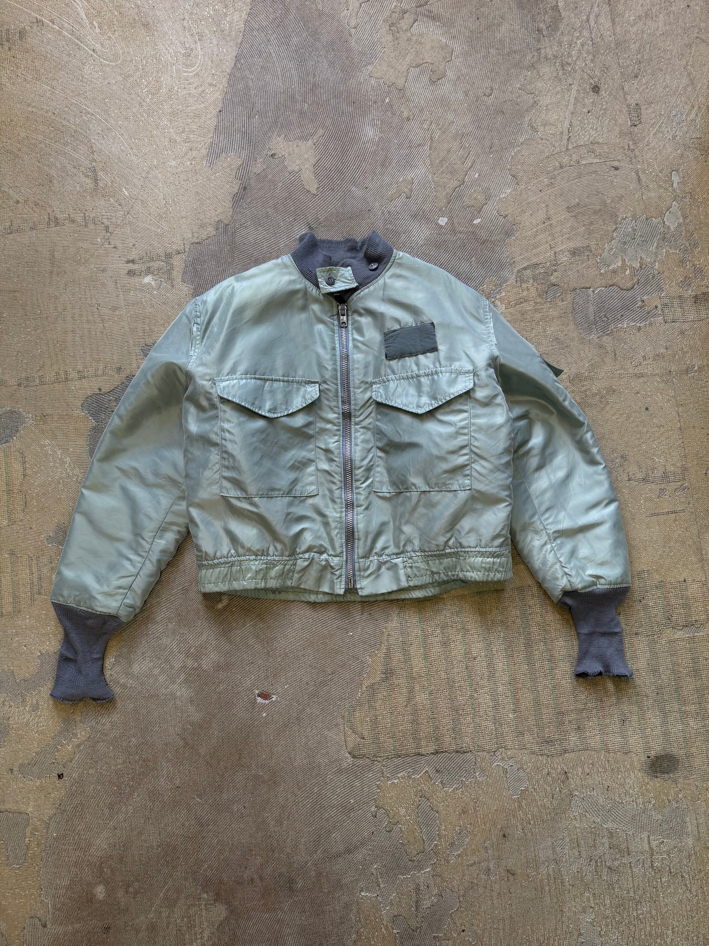 vtg us army cropped rare bomber jacket
