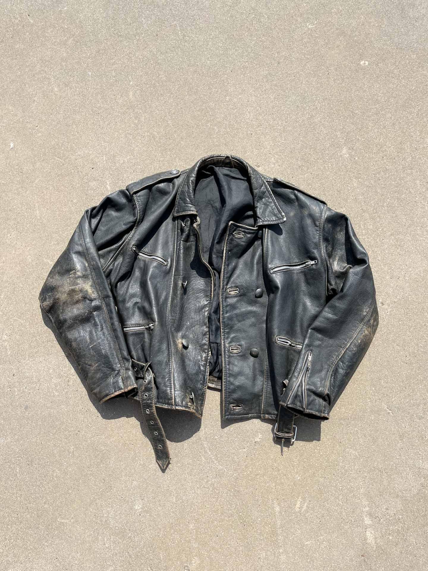 Heavy vintage leather jacket (crazy faded) - secondvintage