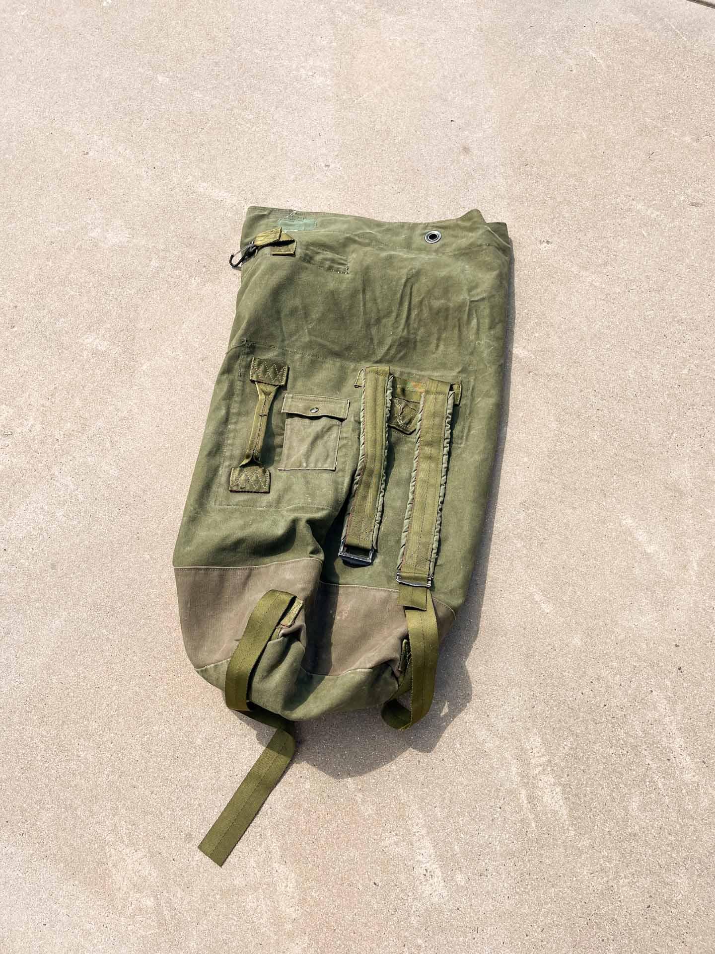 Military sailing bag - secondvintage
