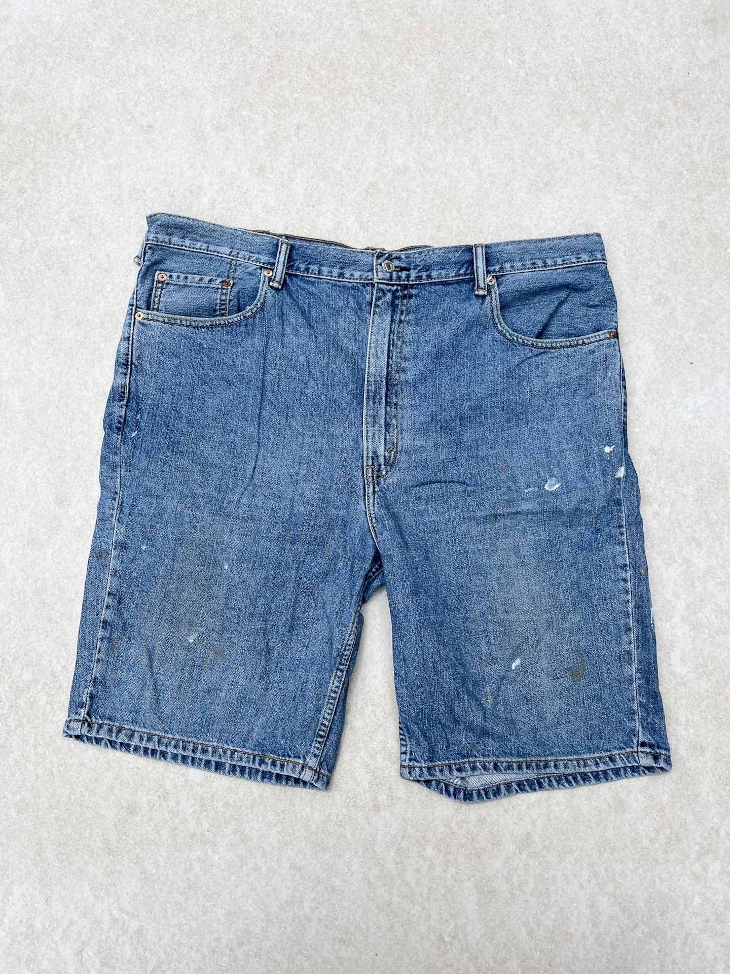 Levis 505 distressed jorts - secondvintage