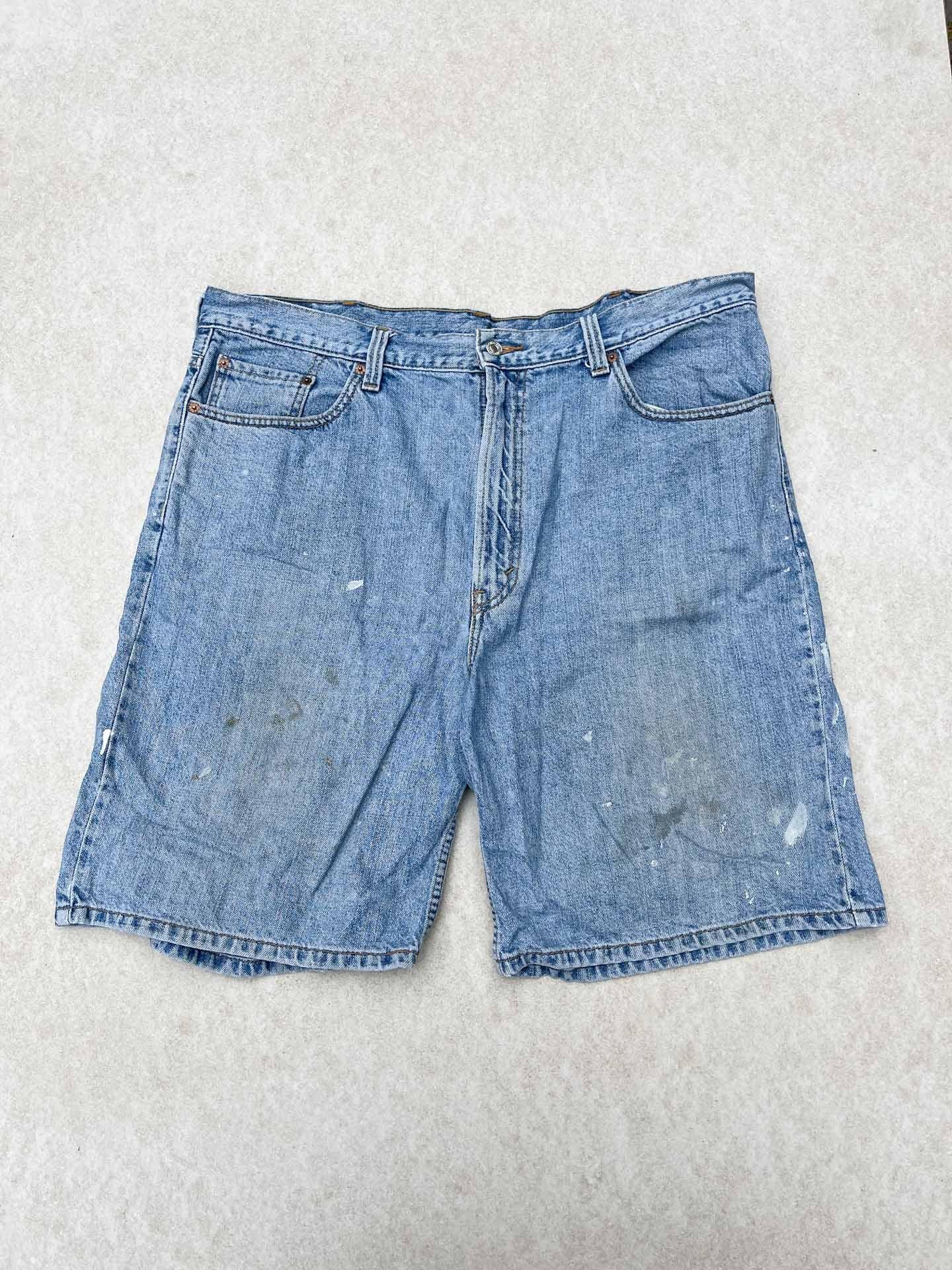 Kopie von Levis 550 distressed jorts - secondvintage