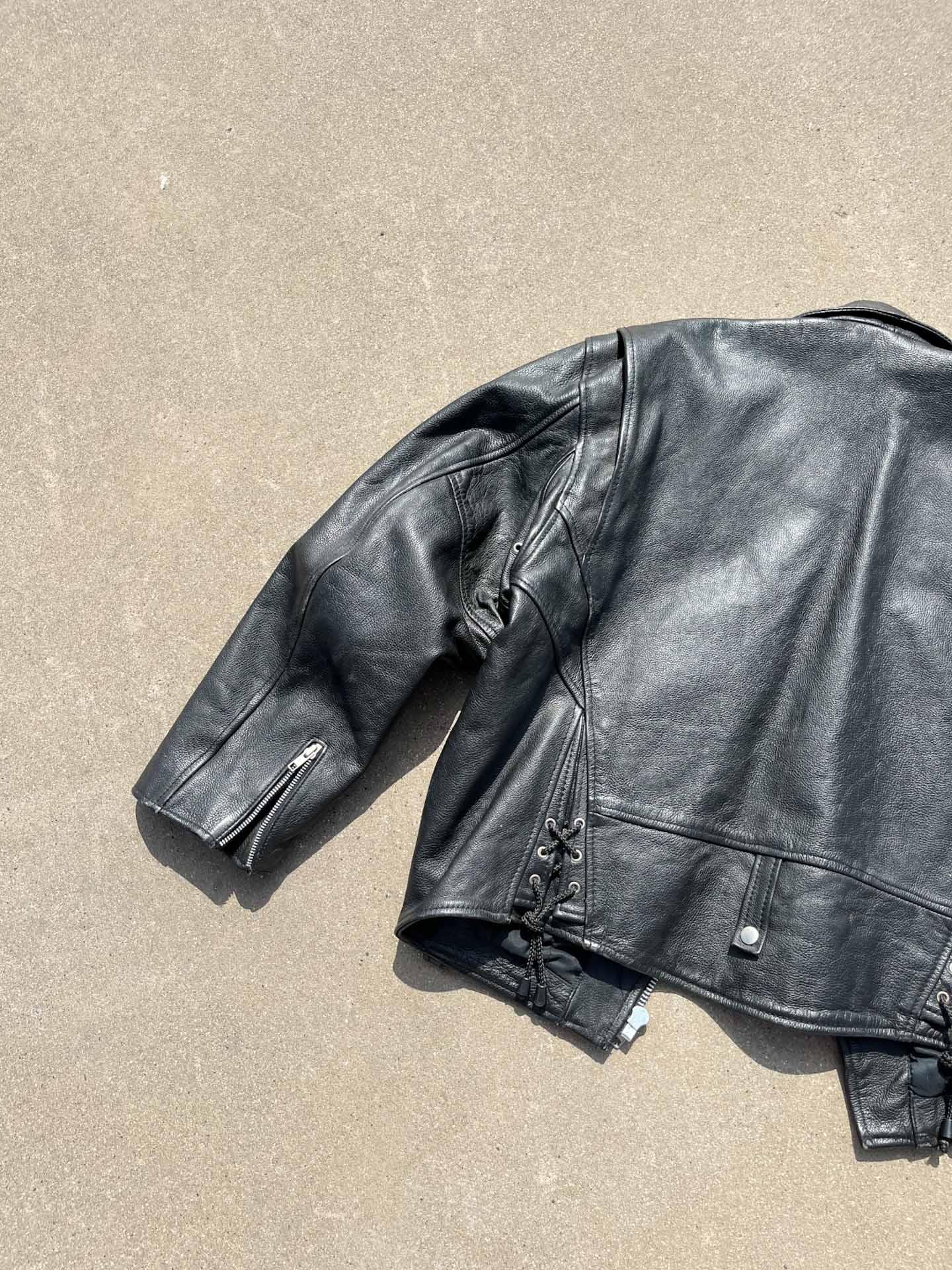 Heavy vintage leather jacket - secondvintage