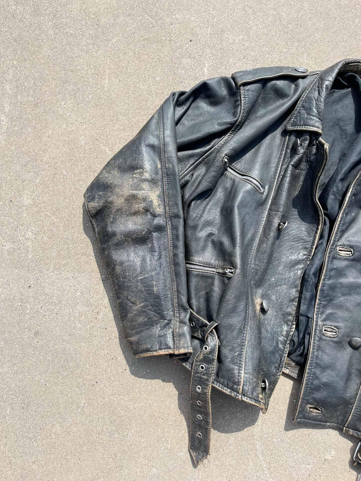 Heavy vintage leather jacket (crazy faded) - secondvintage